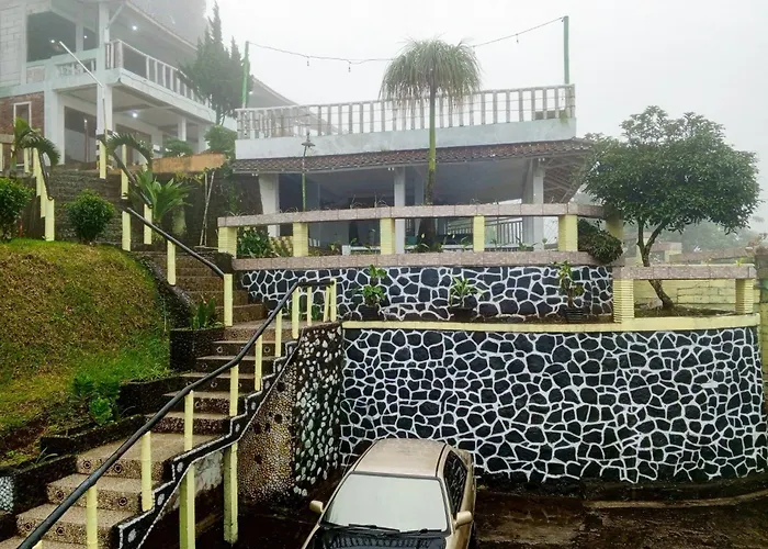 Villa Kampus Near Taman Safari Cisarua Puncak RedPartner Bogor